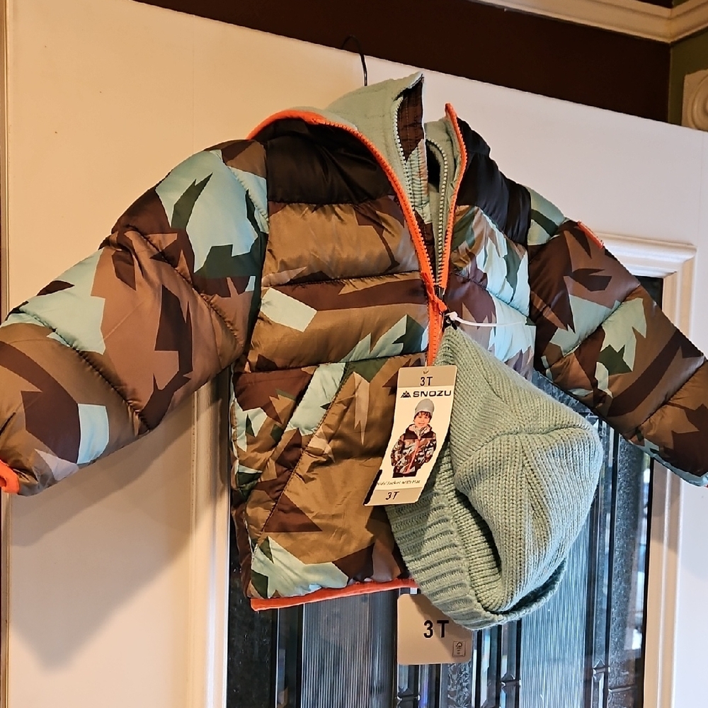 Snozu Multicolor Camo Puffer Jacket with Beanie